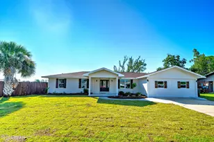 707 W 8th St Cir, Lynn Haven, FL 32444 - Photo 1