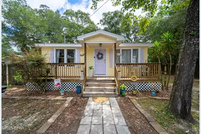 815 Oakridge Road, Fort Walton Beach, FL 32547 - Photo 1