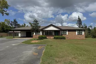 4845 Rooks Dr, Marianna, FL 32446 - Photo 1