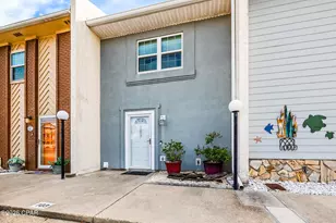 6215 Thomas Dr, Panama City Beach, FL 32408 - Photo 1