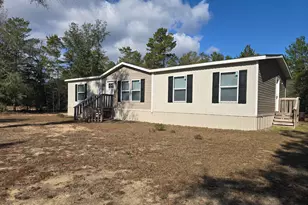 394 Majestic Blvd, Defuniak Springs, FL 32433 - Photo 1