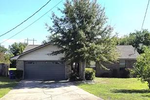 822 Jeremy Ln, Panama City, FL 32405 - Photo 1