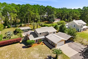 146 Laird Cir, Panama City, FL 32408 - Photo 1