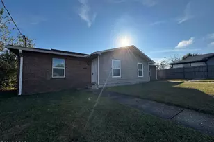 4006 E 11th St, Panama City, FL 32404 - Photo 1