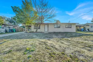 21 3rd Ct, Panama City, FL 32404 - Photo 1