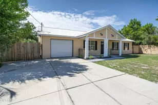 156 Manistee Dr, Panama City Beach, FL 32413 - Photo 1