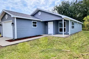 1545 Chandlee Ave, Panama City, FL 32405 - Photo 1