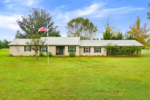 11832 Owenwood Rd, Fountain, FL 32438 - Photo 1