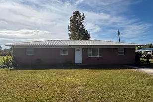 2338 E 17th St, Panama City, FL 32405 - Photo 1