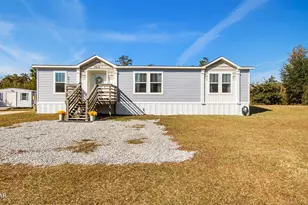 5912 Wedgewood Cir, Youngstown, FL 32466 - Photo 1