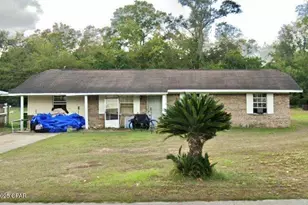 716 Orange St, Chipley, FL 32428 - Photo 1