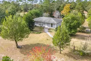 533 Joseph Cir, Southport, FL 32409 - Photo 1