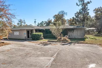 1351 South Boulevard, Chipley, FL 32428 - Photo 1