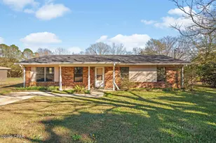 2316 Pine View Dr, Bonifay, FL 32425 - Photo 1