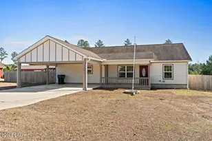 561 Lakepointe Dr, Chipley, FL 32428 - Photo 1