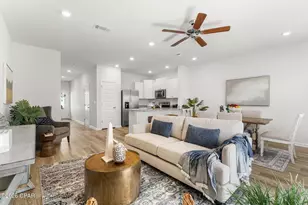 1724 Jakes Dr, Panama City, FL 32405 - Photo 1