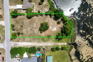 902 Iowa Ave, Lynn Haven, FL 32444 - Photo 1