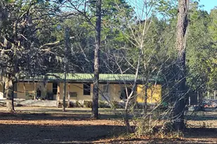 2506 Dumajack Rd, Chipley, FL 32428 - Photo 1