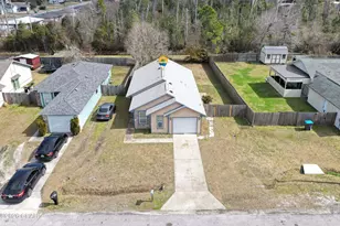 115 Christie Ln, Panama City, FL 32404 - Photo 1