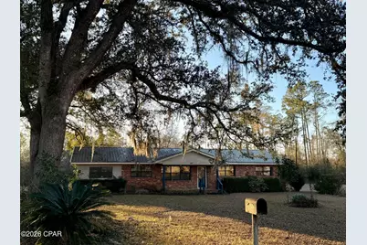 6877 First Street, Grand Ridge, FL 32442 - Photo 1