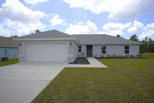1983 Shenandoah Blvd, Chipley, FL 32428 - Photo 1