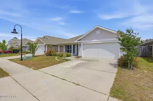 177 Osprey Lake Rd, Callaway, FL 32404 - Photo 1