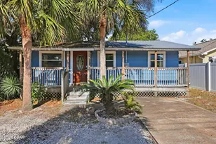 611 Pinetree Dr, Panama City Beach, FL 32413 - Photo 1