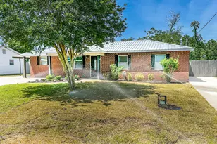 810 Alabama Ave, Lynn Haven, FL 32444 - Photo 1