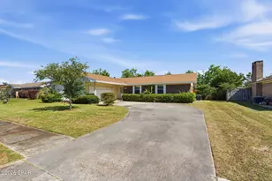 320 Alexander Dr, Lynn Haven, FL 32444 - Photo 1