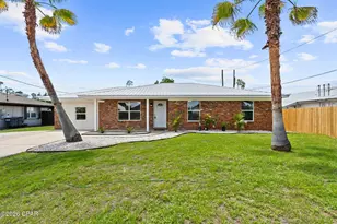 1420 S Berthe Ave, Panama City, FL 32404 - Photo 1