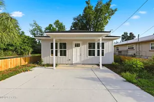 848 E 12th Ct, Panama City, FL 32401 - Photo 1