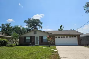 221 Viola Ave, Panama City, FL 32404 - Photo 1