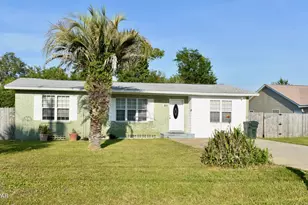 507 Michigan Ave, Lynn Haven, FL 32444 - Photo 1