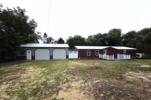 19460 NW County Road 67, Bristol, FL 32321 - Photo 1