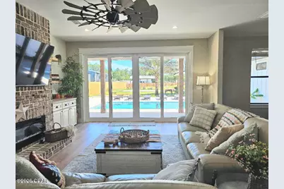 219 White Oaks Boulevard, Southport, FL 32409 - Photo 1