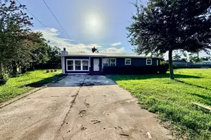 3906 W 24th Ct, Panama City, FL 32405 - Photo 1