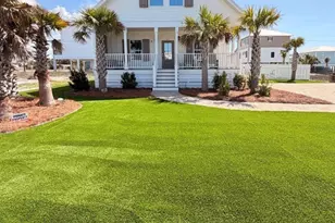 103 S 29th St, Mexico Beach, FL 32456 - Photo 1