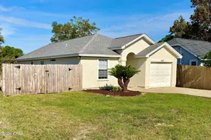 425 Dolphin Dr, Panama City Beach, FL 32413 - Photo 1
