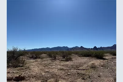 2001 S Cordes Road, Golden Valley, AZ 86413 - Photo 7