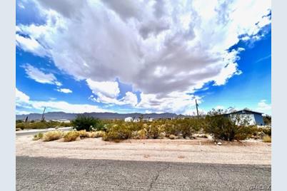 30380 N Stillwater Drive, Meadview, AZ 86444 - Photo 1