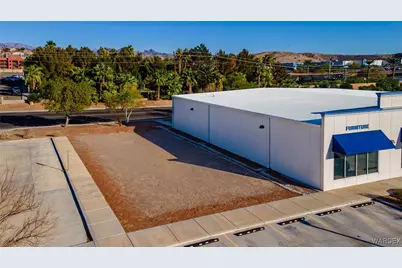 2747 Miracle Mile, Bullhead City, AZ 86442 - Photo 19