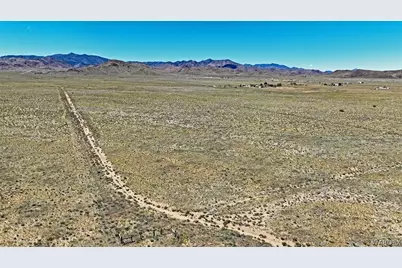 331-07-043 Avenida Obregon, Kingman, AZ 86409 - Photo 13