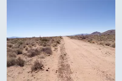 000 Horse Mesa Road, Golden Valley, AZ 86413 - Photo 17