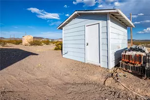 11322 W Broken Bow Dr, White Hills, AZ 86445 - Photo 17