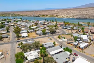 1948 Castleberry Ln, Bullhead City, AZ 86442 - Photo 1