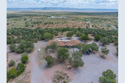10320 S Veteran Road, Seligman, AZ 86337 - Photo 1