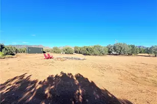 14941 E Painted Hills Circle, Hackberry, AZ 86411 - Photo 17