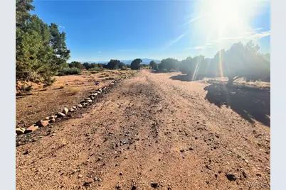 14941 E Painted Hills Circle, Hackberry, AZ 86411 - Photo 29