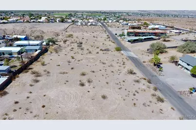 1225 Navajo Drive, Bullhead City, AZ 86442 - Photo 9