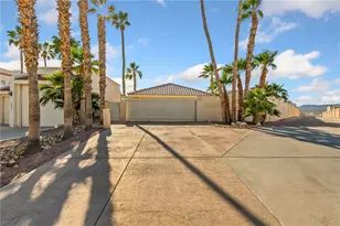 2855 Camino Del Rio, Bullhead City, AZ 86442 - Photo 13
